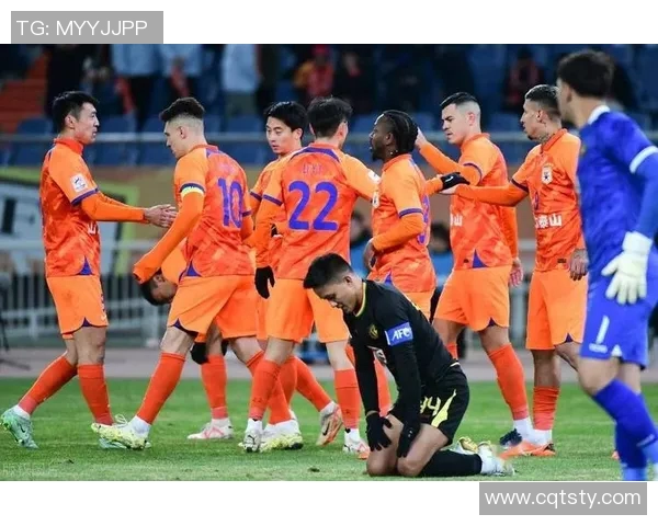 足球明星驾奥迪豪车闪耀赛场引发球迷热议与关注 足球明星驾奥迪豪车闪耀赛场引发球迷热议与关注